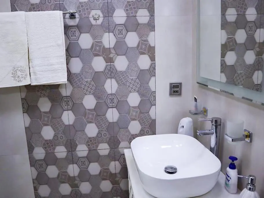 Explore Baku From Ysb Apartment アゼルバイジャン
